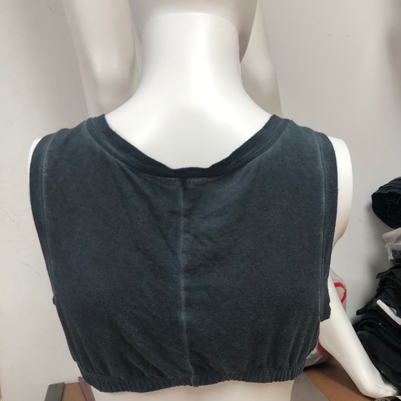 Croptop - Picture 2 of 2